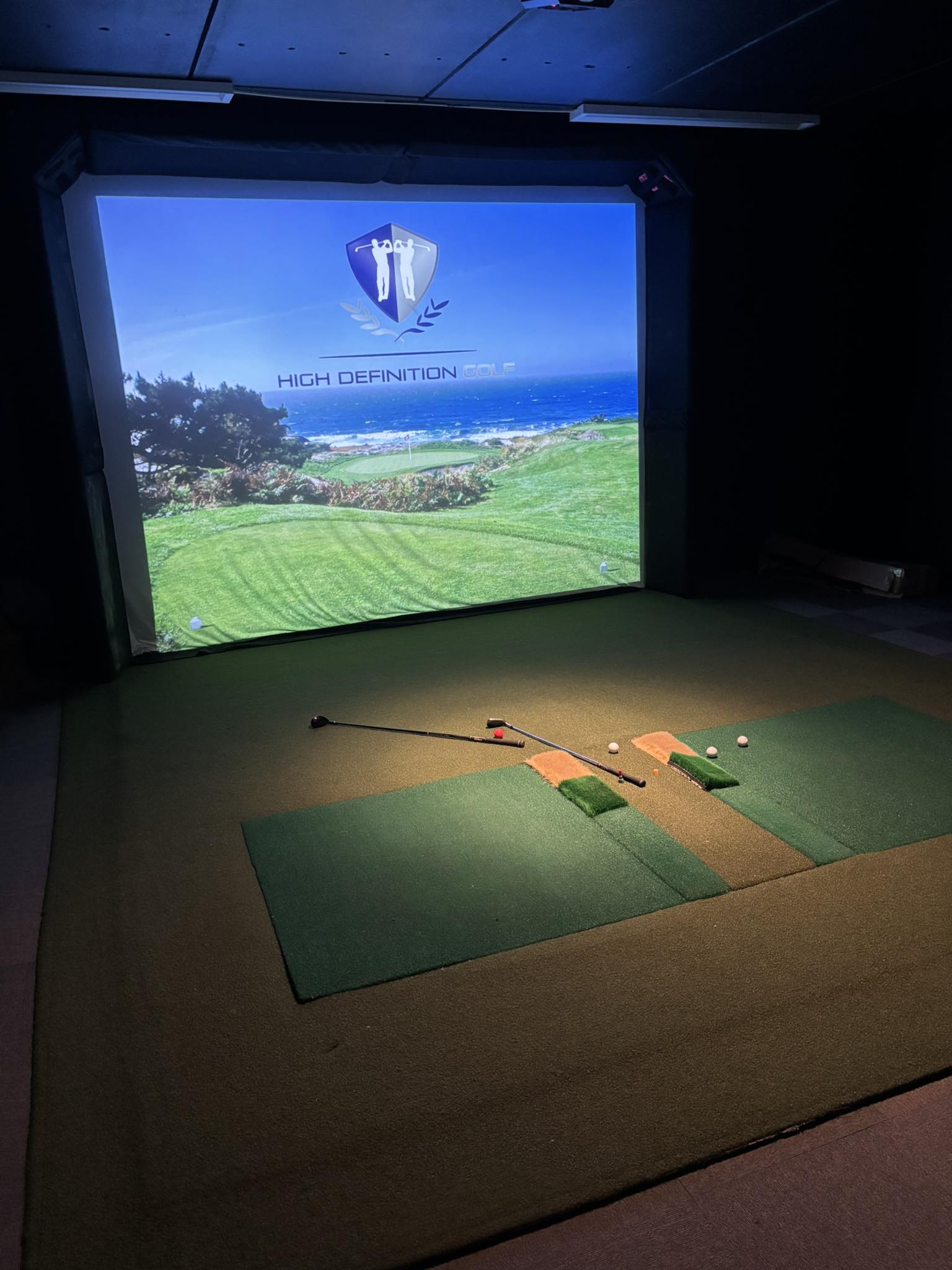 GIF Golf tilbyr golfsimulatorspill på Gressvik GIF Golf tilbyr golfsimulatorspill på Gressvik